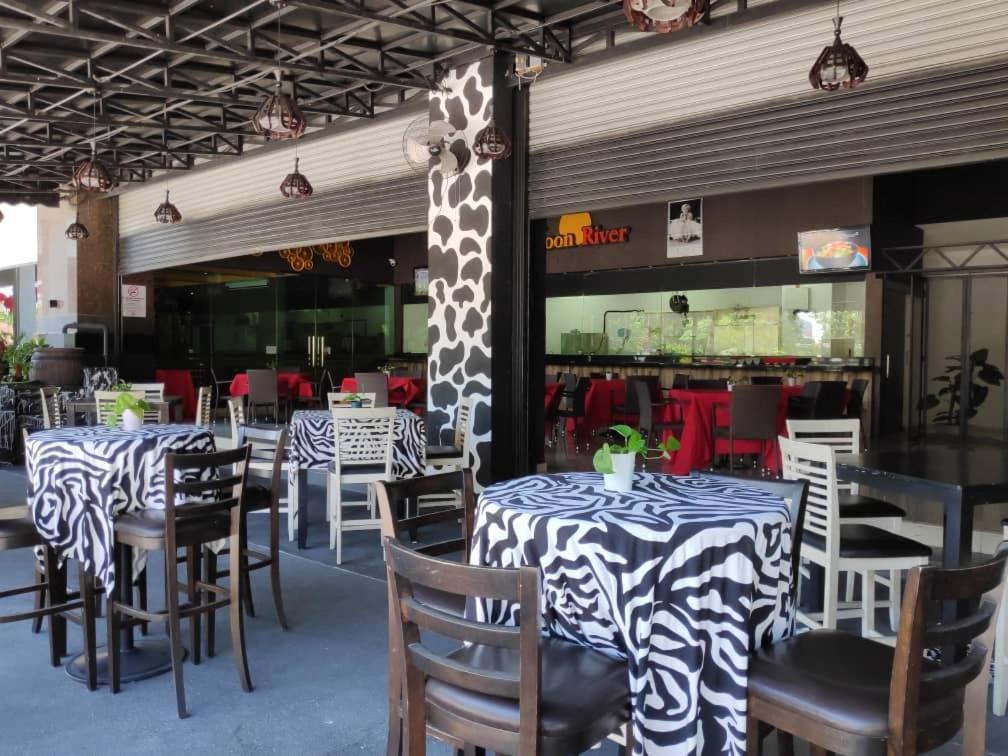 Kinta Riverfront Hotel & Suites Ipoh Dış mekan fotoğraf